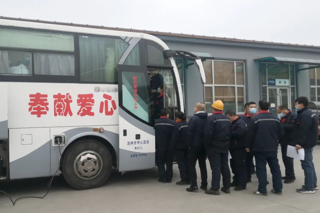 擼起袖子為生命“加油”！山東匯鑫開展無償獻血活動